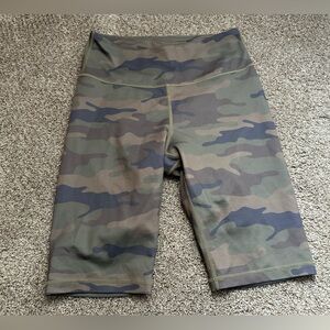❤️‍🔥2/$20❤️‍🔥 Camo Bike Shorts- Yelete Active Size Small
